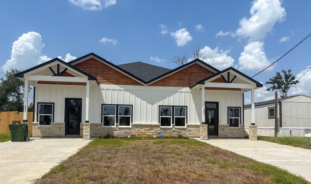 1031 Exotic Pine Street - Photo 1