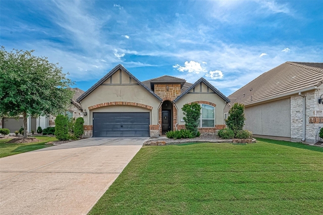 5014 Fairford Drive - Photo 1