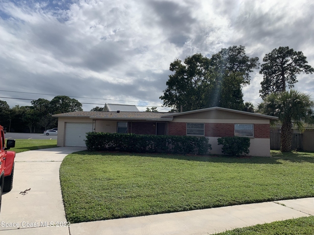 1003 Coronado Drive - Photo 1