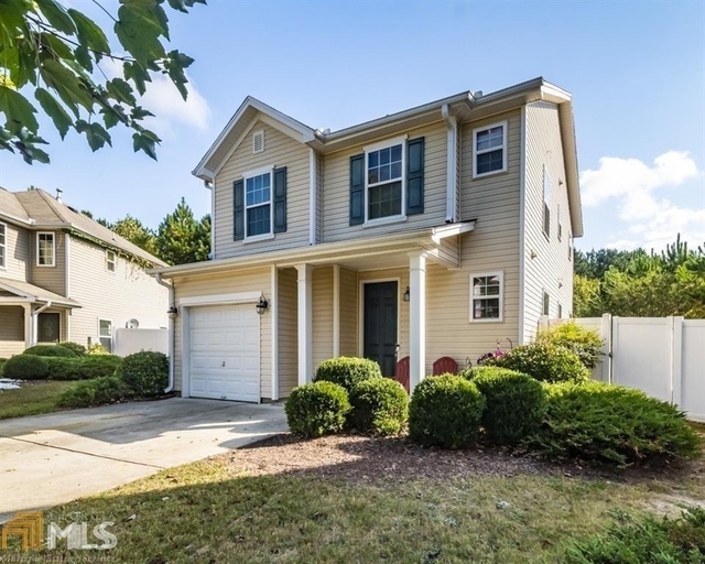 419 Silver Springs Street - Photo 1