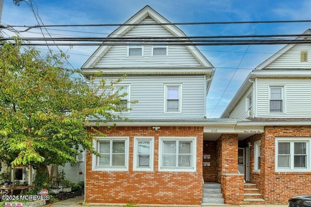 328 Newark Avenue - Photo 1