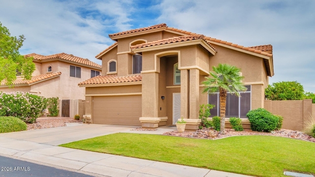 10045 E Redfield Drive - Photo 1