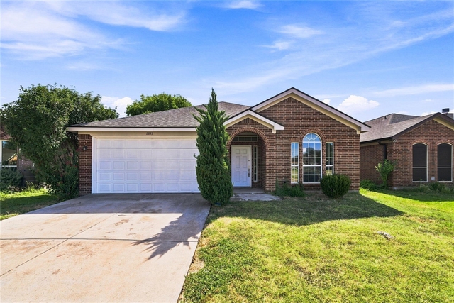 2833 Wakecrest Drive - Photo 1