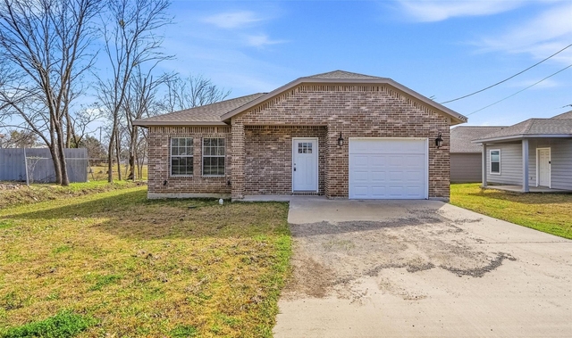 4215 Oneal Street - Photo 1