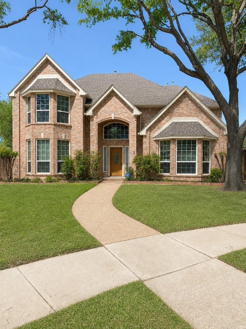 4581 Hinton Drive - Photo 1
