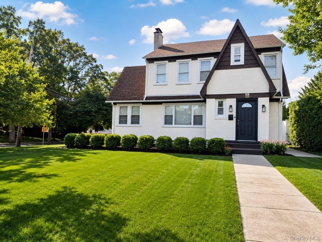 322 Westwood Road - Photo 1