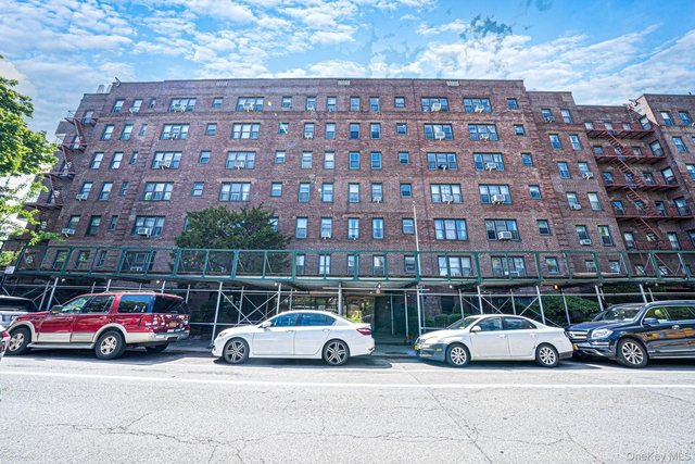 143-50 Hoover Avenue - Photo 1