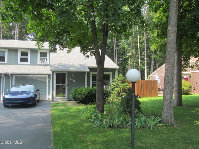 178 Arrow Wood Place - Photo 1