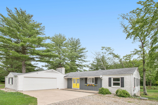 11958 Yorkshire Drive - Photo 1