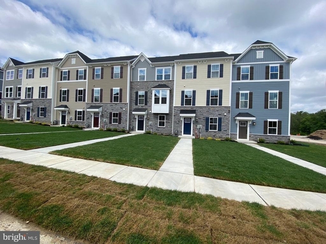 434 Paperbark Square - Photo 1