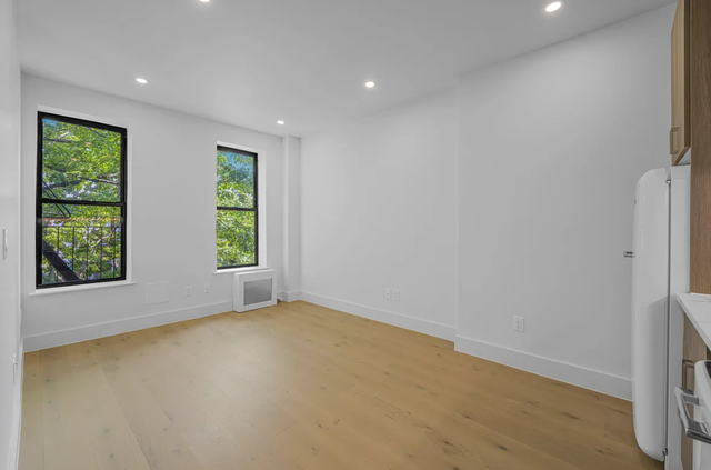 188 6th Avenue - Photo 1