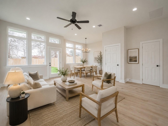 918 Saint Clair Street - Photo 1