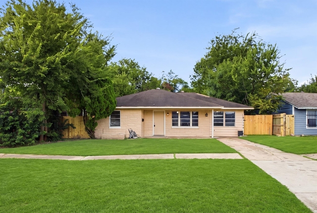 5326 Doulton Drive - Photo 1