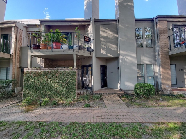 10811 Richmond Avenue - Photo 1