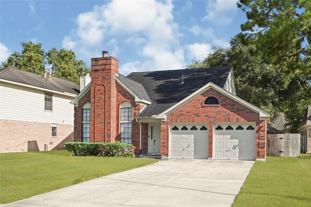 1555 Hillside Elm Street - Photo 1
