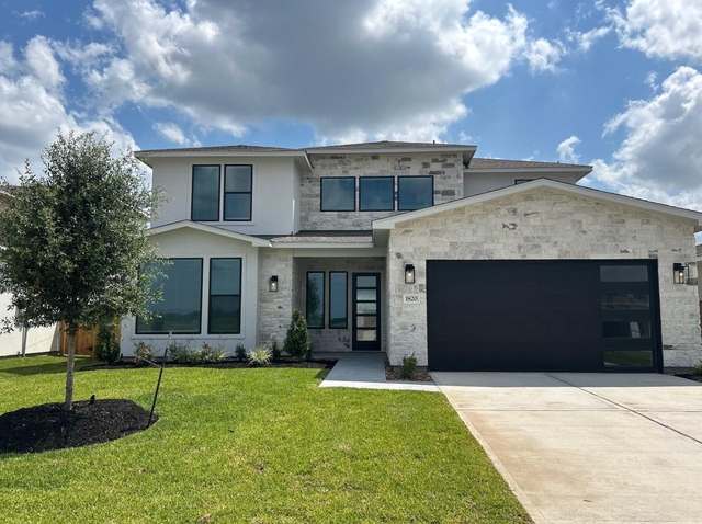 1820 Drover Lane - Photo 1