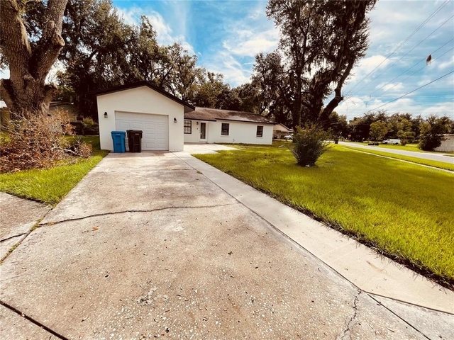3210 Laurel Lane - Photo 1
