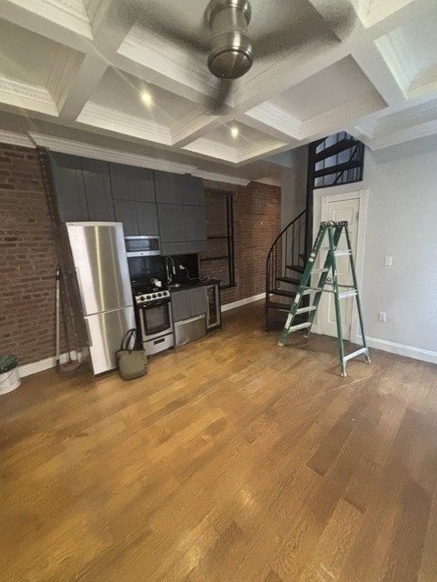 9 West 103rd Street - Photo 1