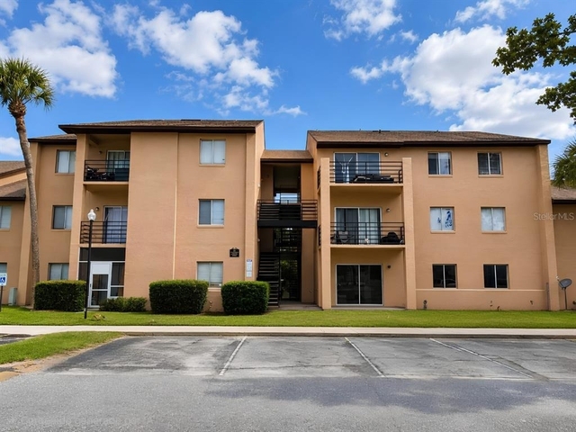 5214 Via Hacienda Circle - Photo 1