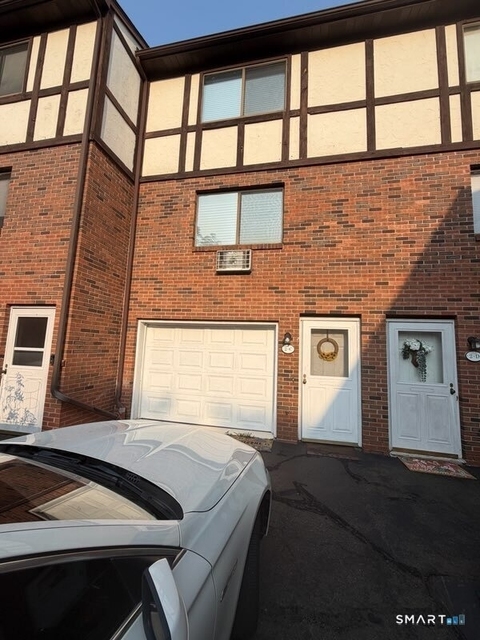 181 Hicks Street - Photo 1