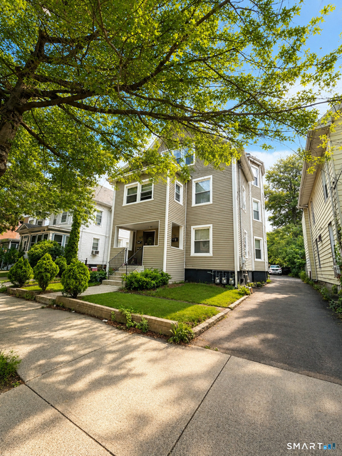 133 Shelton Avenue - Photo 1
