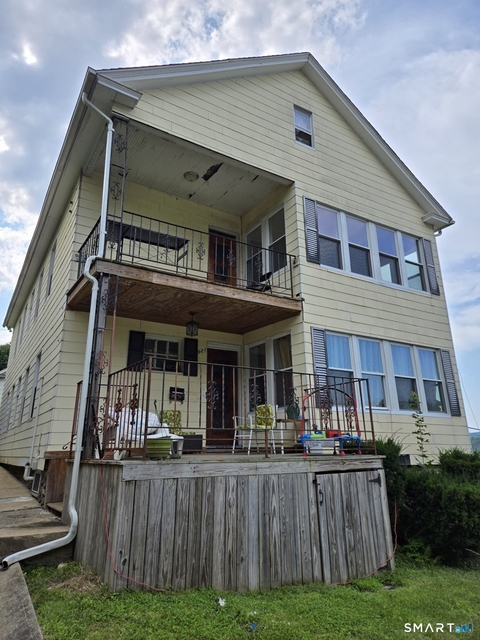 921 Cooke Street - Photo 1
