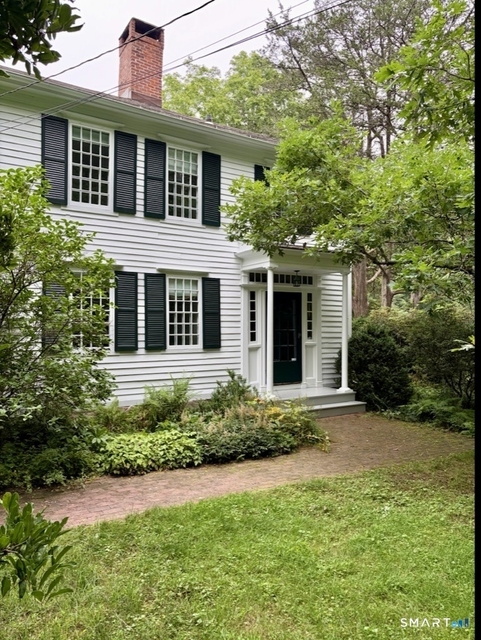 320 Valley Road - Photo 1