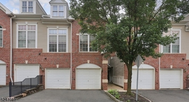 107 Donato Cir - Photo 1