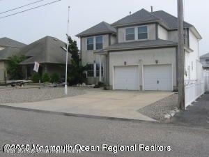 1712 Rue Mirador - Photo 1