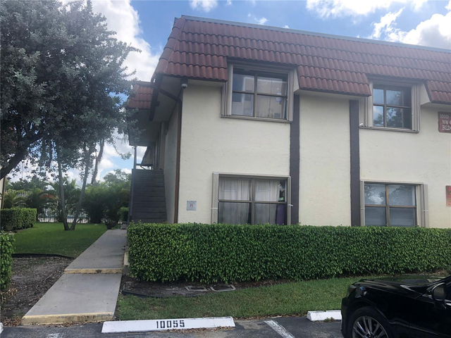 10019 Nw 4th Street - Photo 1