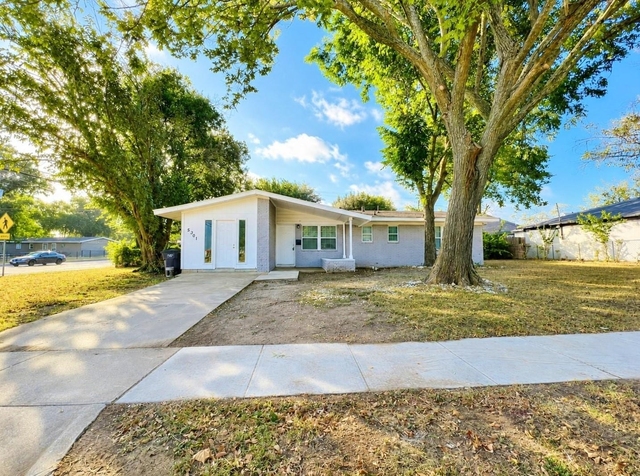5301 Mansel Lane - Photo 1