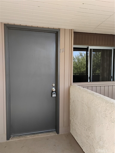 420 N Villa Court - Photo 1