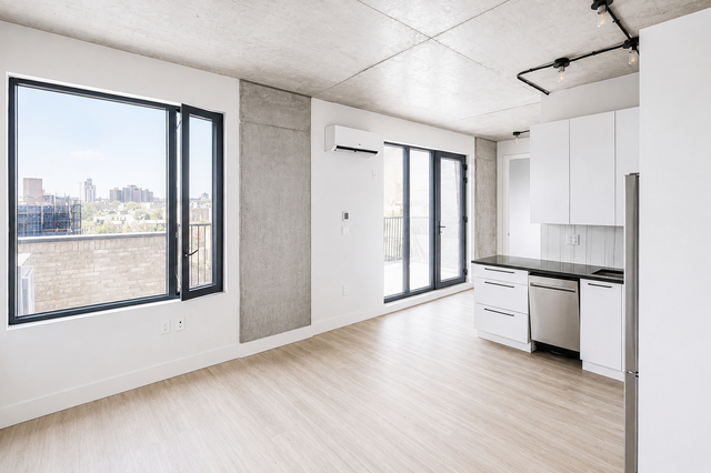 815 Flatbush Avenue - Photo 1