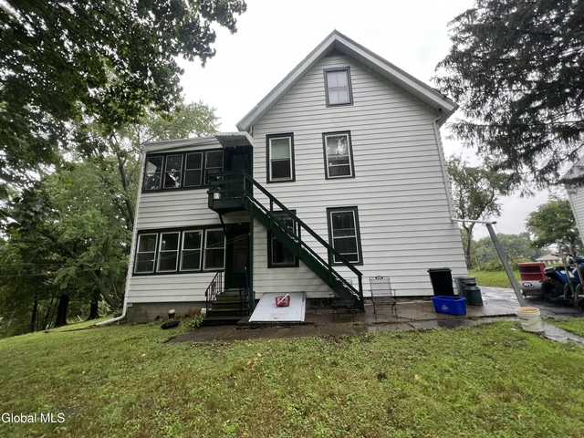 8 Summit Street - Photo 1