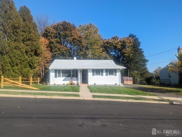 6 Hillside Avenue - Photo 1