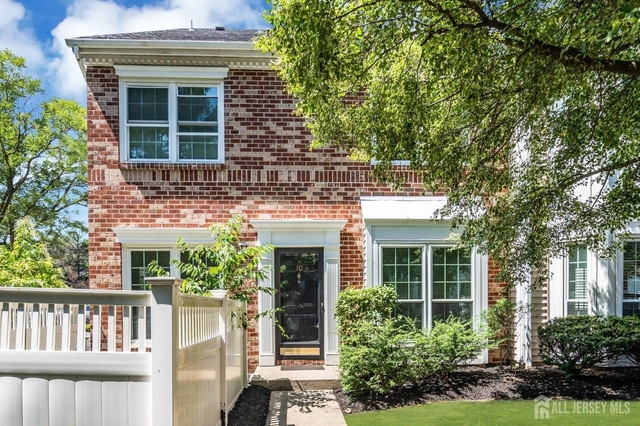 10 Brighton Way - Photo 1