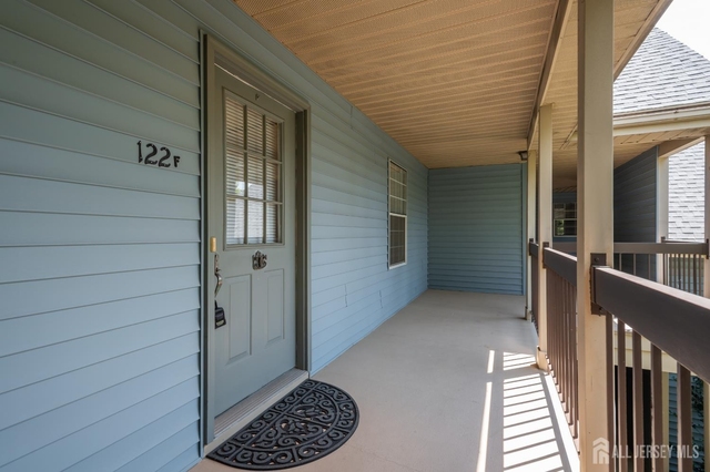 122-f Concordia Circle - Photo 1