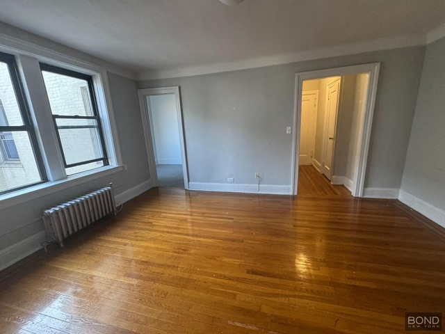 32-15 35th Street - Photo 1
