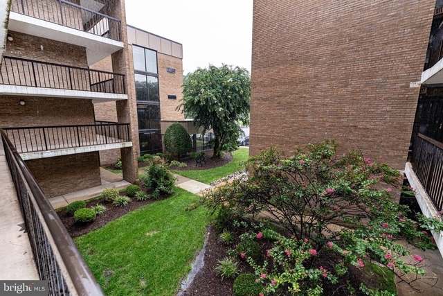 227 Canal Park Drive - Photo 1