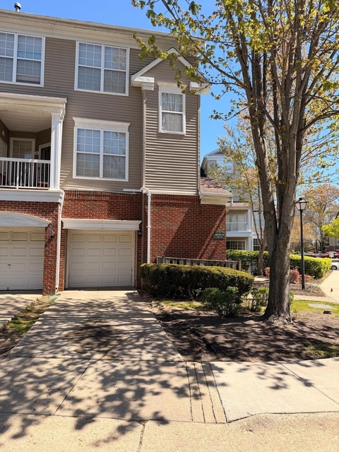 14401 Hampshire Hall Court - Photo 1