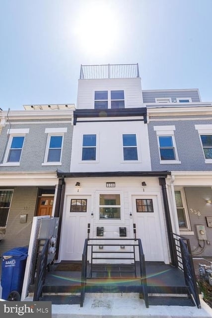 336 Oakdale Place Nw - Photo 1