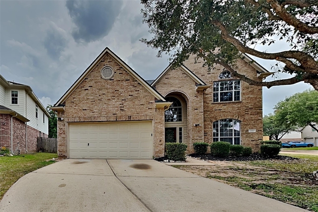 4811 Beaver Pond Circle - Photo 1