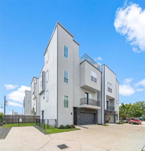 8411 Hempstead Road - Photo 1
