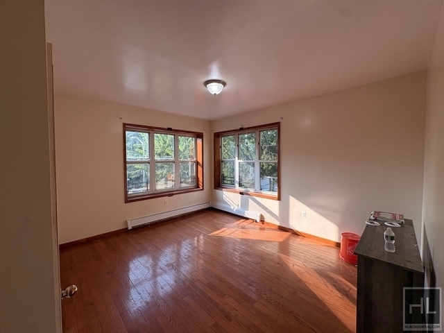 Montgomery Avenue - Photo 1