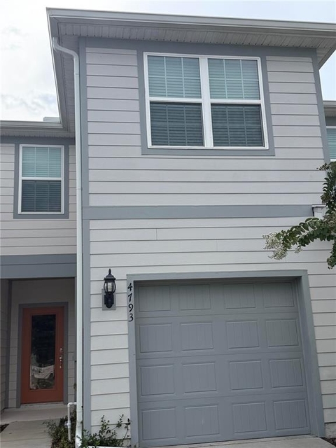 4793 Sparkling Shell Avenue - Photo 1