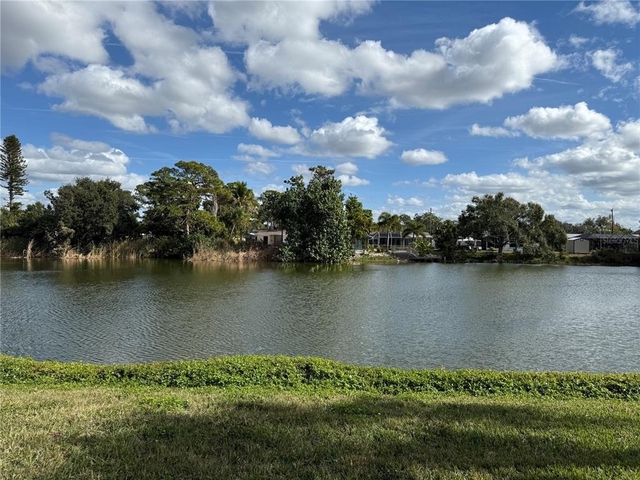 5697 Ashton Lake Drive - Photo 1