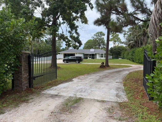 11885 52nd Road N - Photo 1