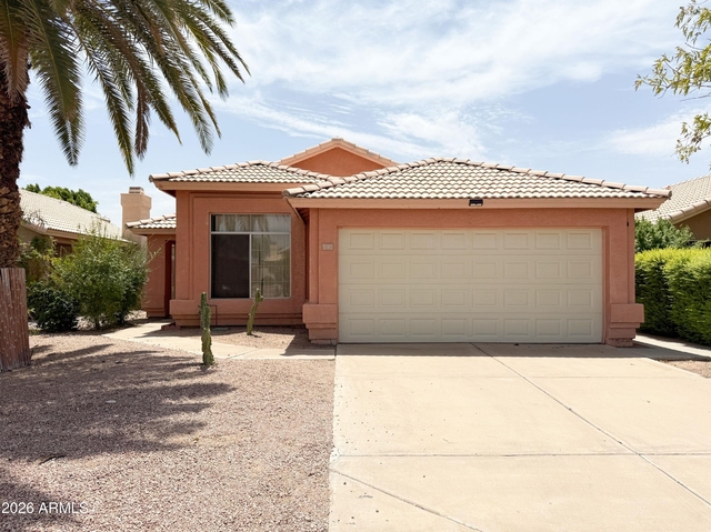 5061 W Glenview Place - Photo 1