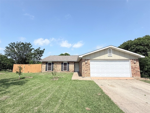 7208 Garrett Place - Photo 1