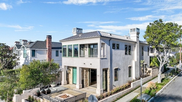 243 Poppy Avenue - Photo 1